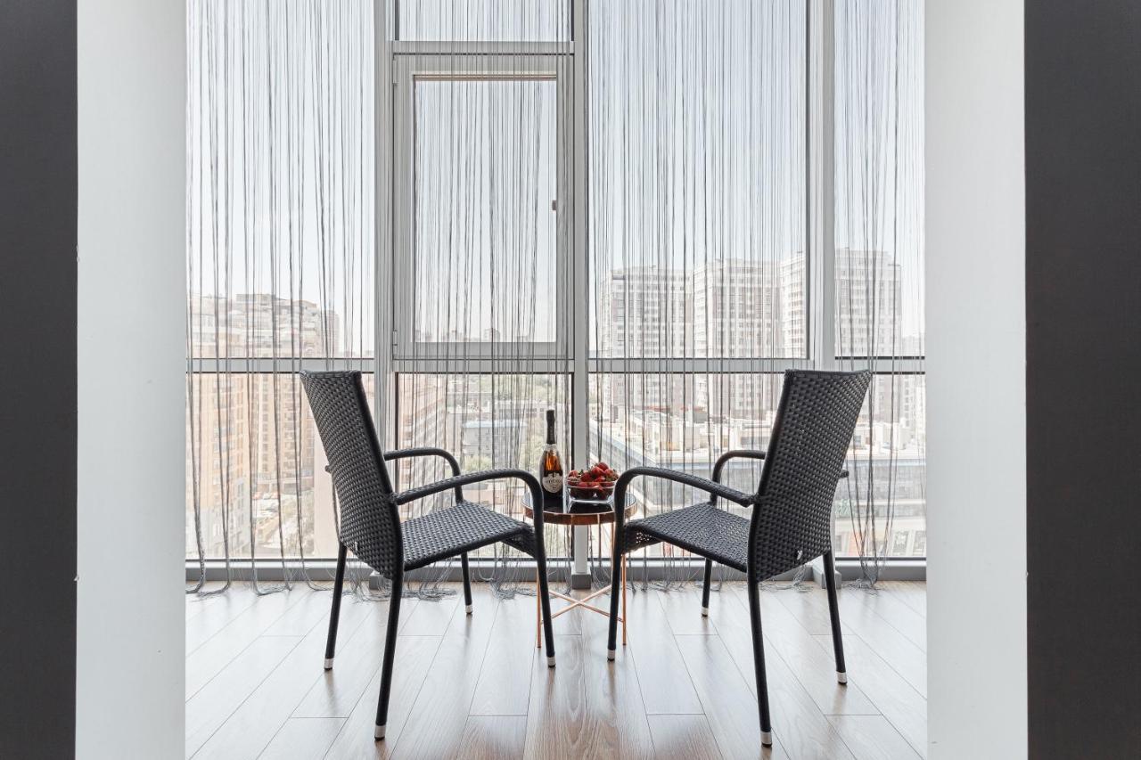 Grey Apartment In 14 Floor Odessa Eksteriør bilde